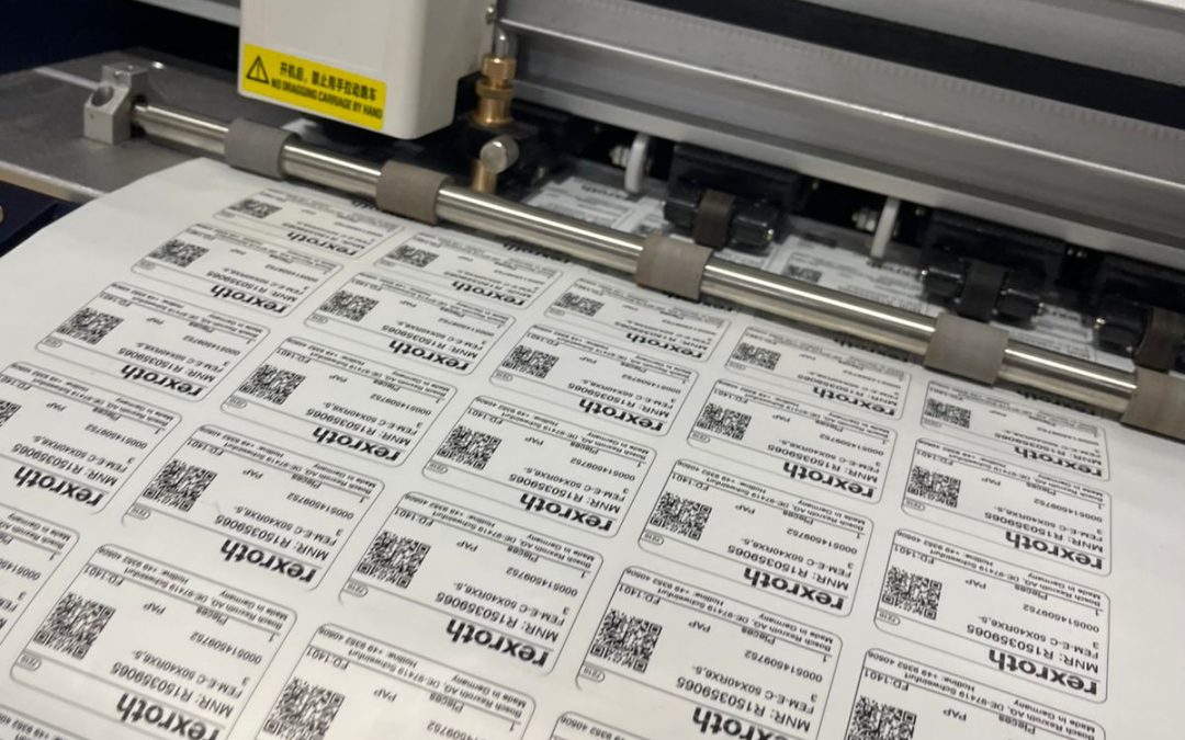 Cetak Cutting Stiker label merk produk proses cepat hasil tajam berkualitas harga murah di mprprinting.com
